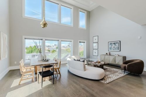 247 D St, Boston, MA