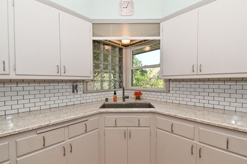 3301 77 St, Milwaukee WI 53219-1854 exterior