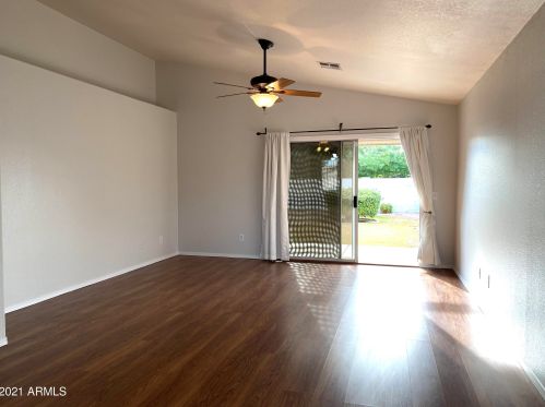 17420 2nd Ave, Phoenix AZ  85023-6573 exterior