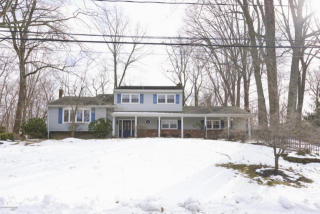 150 Twin Brooks Ave, Middletown, NJ 07748-3439