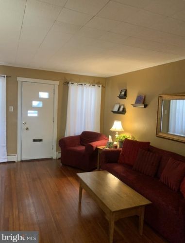 622 New Holland Ave, Lancaster PA 17602-2135 exterior