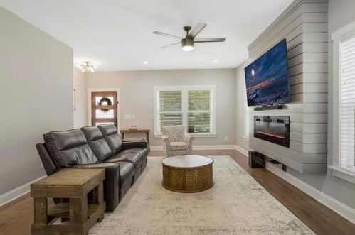 1863 Francis Ave, Atlanta GA  30318-2723 exterior