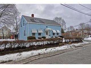 103 Pleasant St, Woonsocket, RI 02895-5154