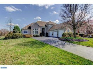 101 Country Club Dr, Moorestown, NJ 08057-3975