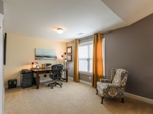 2070 Hatteras Way, Atlanta GA 30318-1083 exterior