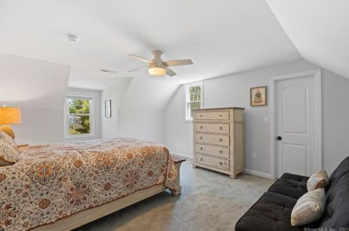 20 Bch St, North Haven CT 06473-3320 exterior