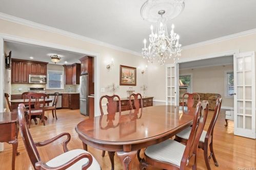 72 Douglas Pl, Mount Vernon NY 10552-1103 exterior