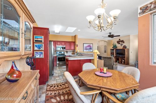 7451 Maritime Dr, Tucson AZ 85756-9151 exterior