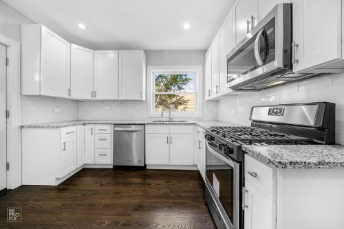 9328 Frst Ave, Chicago IL 60619-7312 exterior