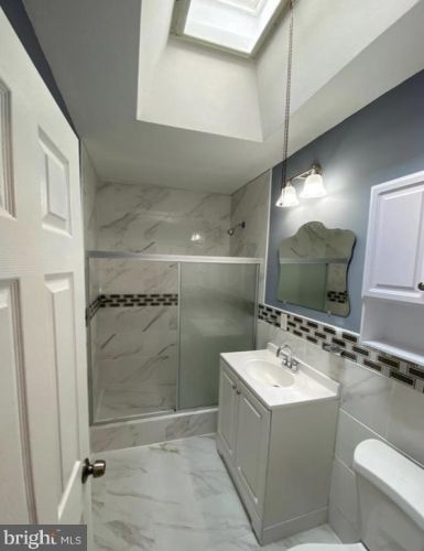 5404 Erdrick St, Philadelphia PA 19135-1012 exterior