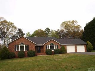 1160 Oak Creek Dr, Conover, NC 28613-8384