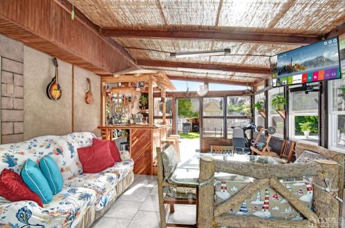 2 Colonial Dr, Old Bridge NJ 08857-2405 exterior