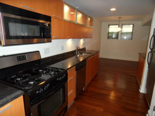 1356 Estes Ave, Chicago IL  60626-5551 exterior