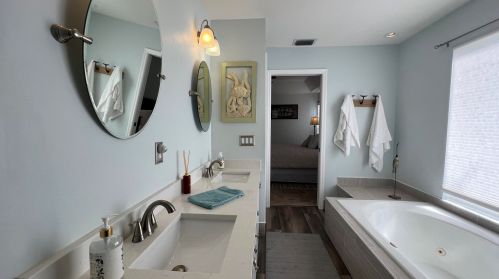 1911 Gaskins Cir, Fort Pierce FL  34952-6640 exterior