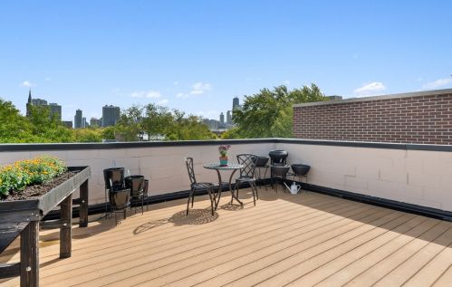 1657 Burling St, Chicago IL  60614-5156 exterior