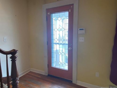 13 Franklin St, Wallingford CT 06492-4115 exterior