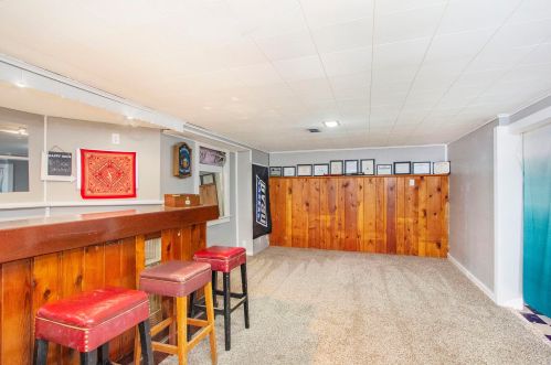 1165 Beechwood, Grand Rapids MI 49505-3828 exterior