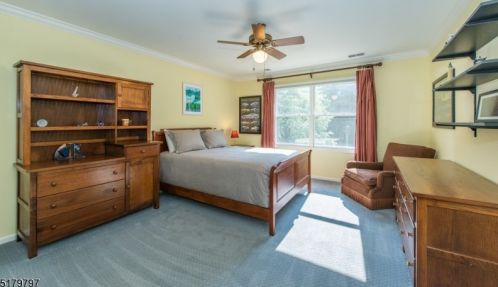 6 Cornell Dr, Dover NJ 07869-3537 exterior