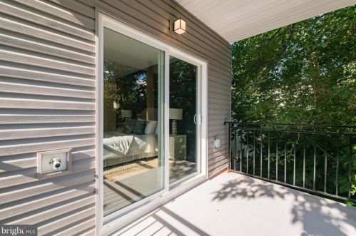 1628 Ellsworth St, Philadelphia PA 19146-2811 exterior