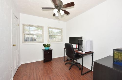 3751 96, Milwaukee WI 53222-2623 exterior