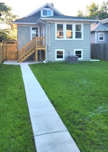 2227 73rd Ave, Chicago IL  60707-2733 exterior