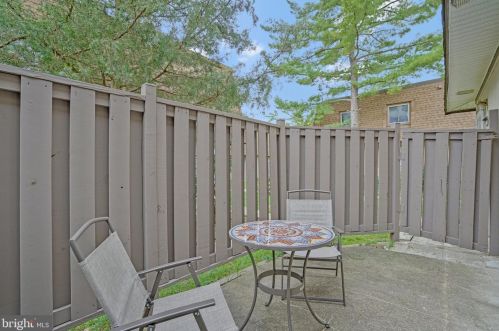 3865 Manzanita Pl, Alexandria VA  22309-1429 exterior