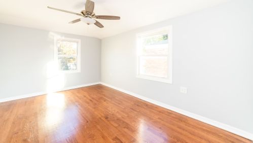 9152 La Salle St, Chicago IL  60620-1409 exterior