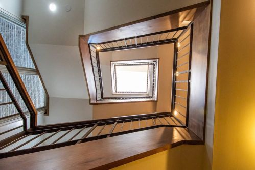 2725 Kenmore Ave, Chicago IL 60614-1305 exterior