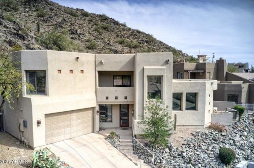 10261 Central Ave, Phoenix, AZ 85020-1051