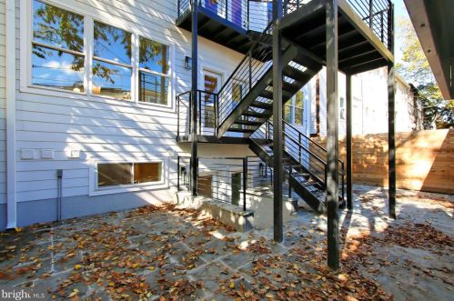 1313 Orren St, Washington DC  20002-3943 exterior
