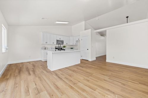 8802 Domingo St, Bakersfield CA 93313-5803 exterior