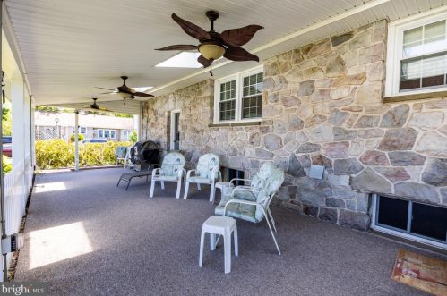 237 Keim St, Pottstown PA  19464-6029 exterior