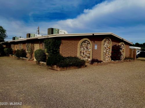 2615 Haskell Dr, Tucson, AZ 85716-2325