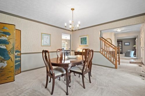 526 Leland Dr, Pittsburgh PA 15236-2758 exterior