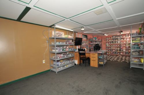 3028 94, Milwaukee WI 53227-3611 exterior