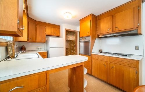 295 Draper St, Springfield MA 01108-2908 exterior