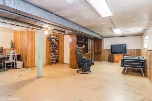 4730 Kelso Ave, Chicago IL 60630-4327 exterior