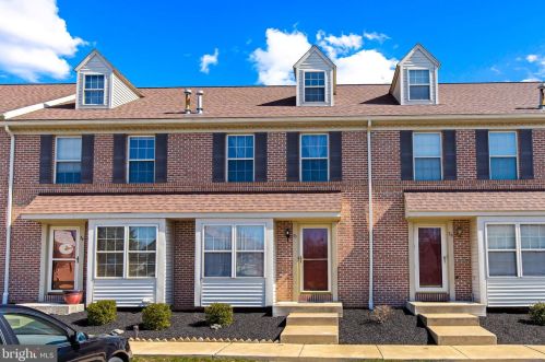 35 Acorn Blvd, Lancaster, PA 17602-5754