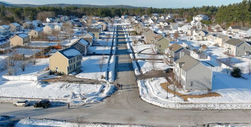 3 Amy Way, Concord NH 03303-1045 exterior