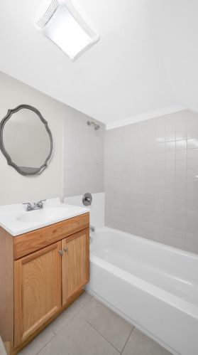 1215 71st Pl, Chicago IL  60619-1305 exterior