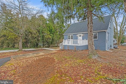 147 Garfield Ave, Blenheim NJ  08012-1119 exterior