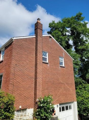 919 Elizabeth St, Pittsburgh, PA 15221-3966