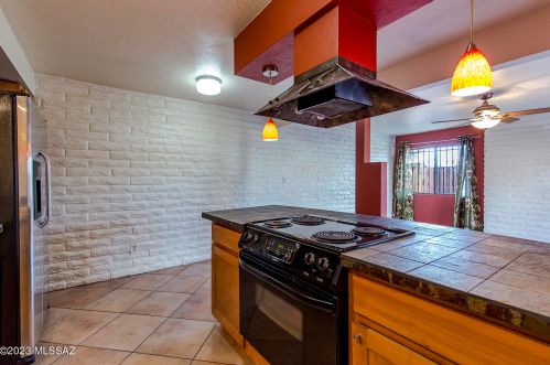 3214 Cherry Ave, Tucson AZ 85706-1406 exterior