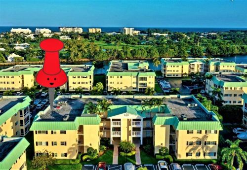 22 Colonial Club Dr, Boynton Beach, FL 33435-8372