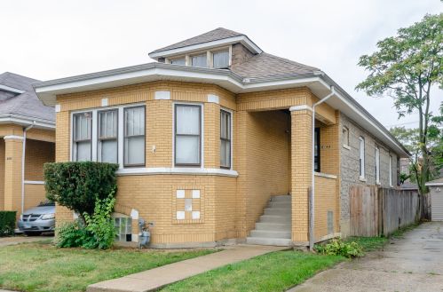 8748 Ada St, Chicago, IL 60620-3431