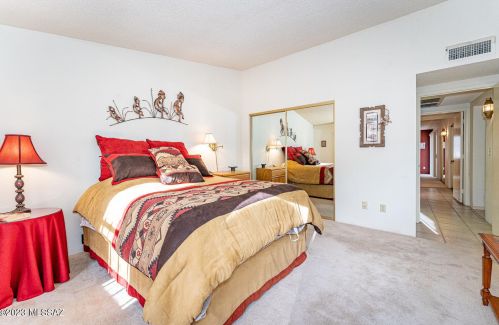 735 Los Opalos, Green Valley AZ 85614-2312 exterior