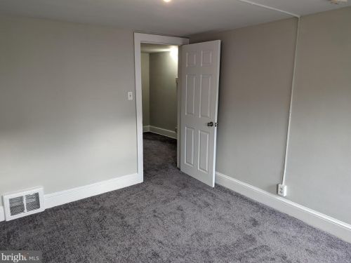 417 Lincoln Ave, Pottstown PA 19464-4703 exterior