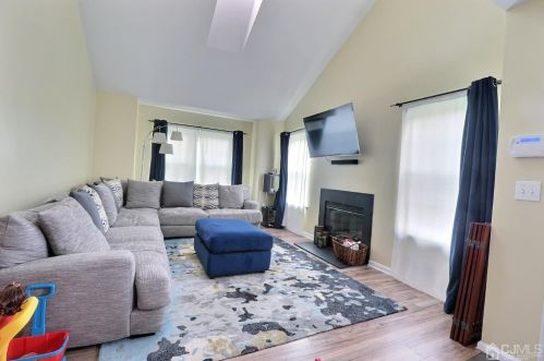 200 Concord Pl, New Brunswick NJ 08902-4572 exterior