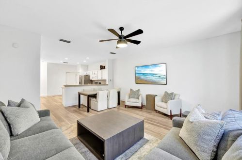 16149 Caldera Ln, Naples FL 34110-2831 exterior