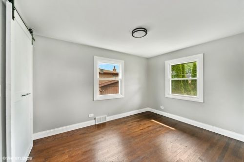 773 Willow Rd, Elmhurst IL  60126-1766 exterior